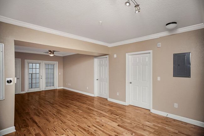206 E South St in Orlando, FL - Foto de edificio - Building Photo