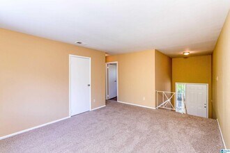 1112 S Gale Dr in Birmingham, AL - Building Photo - Building Photo