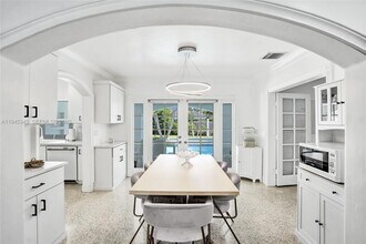 280 NE Spanish Ct in Boca Raton, FL - Building Photo - Building Photo