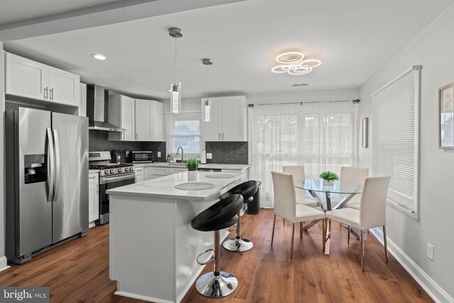 124 Pennypacker Dr in Willingboro, NJ - Building Photo - Building Photo