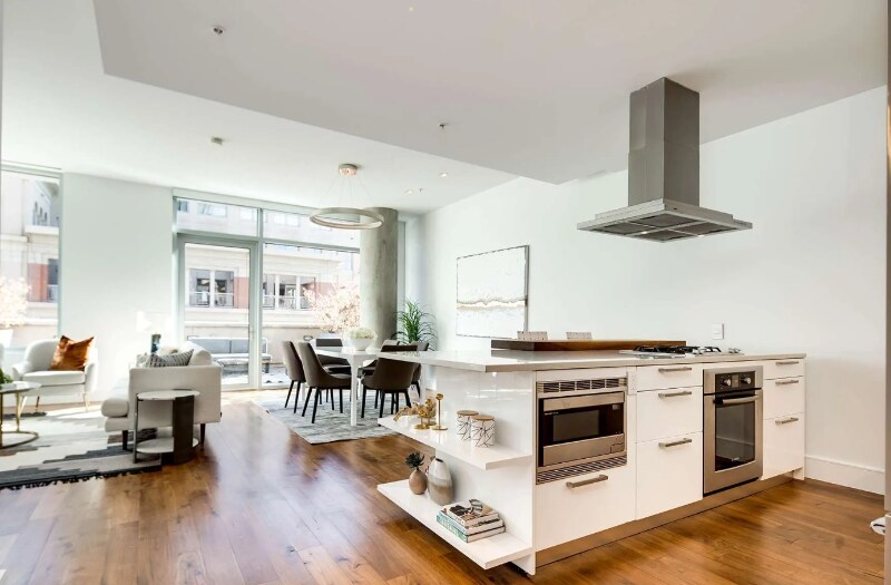 1555 Blake St in Denver, CO - Building Photo