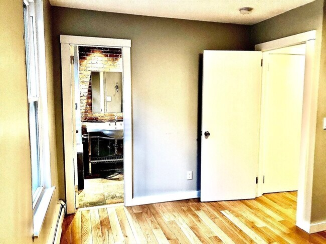 24 Bradford St, Unit 1 in Boston, MA - Building Photo - Building Photo