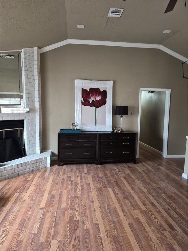 property at 1022 Manorglen Dr