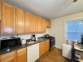 2129 N Dayton St in Chicago, IL - Building Photo - Building Photo