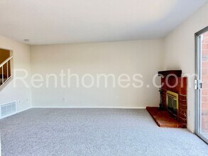 8948 Capcano Rd in San Diego, CA - Building Photo - Building Photo