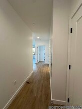 199 Gardner St in Boston, MA - Foto de edificio - Building Photo