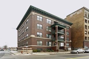 Chesterfield Apartments