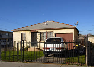 6437 S Victoria Ave in Los Angeles, CA - Building Photo - Building Photo