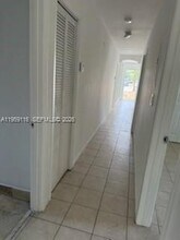 1704 SW 43rd Ave in Fort Lauderdale, FL - Building Photo - Building Photo