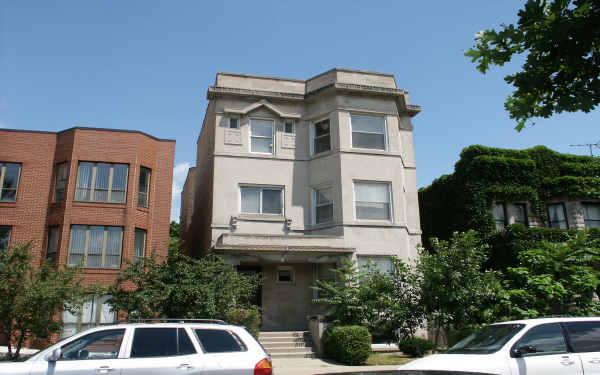 3108 W Logan Blvd in Chicago, IL - Building Photo - Building Photo