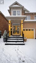 14 Portrush Trail in Brampton, ON - Building Photo
