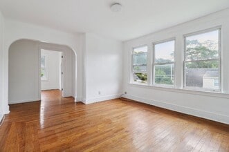 252 Sheffield Ave in New Haven, CT - Building Photo - Building Photo
