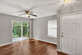 145 Southern Bridge Blvd in Fruit Cove, FL - Building Photo - Building Photo