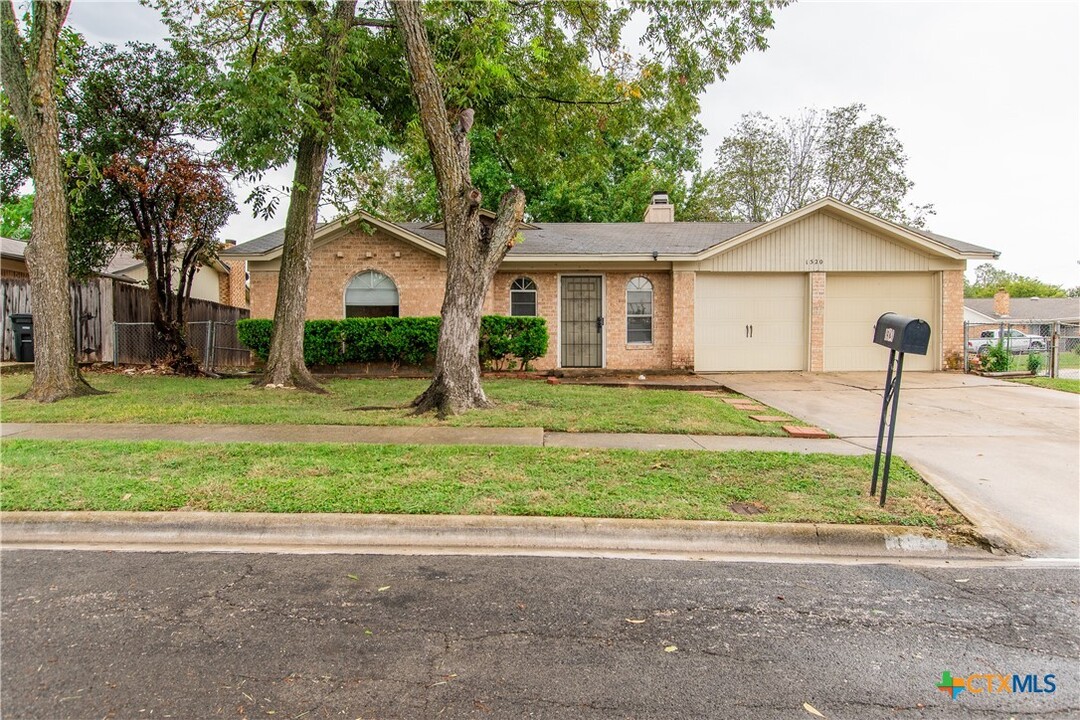 1520 McCarthy Ave in Killeen, TX - Building Photo