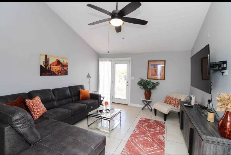 6309 E Ludlow Dr in Scottsdale, AZ - Building Photo