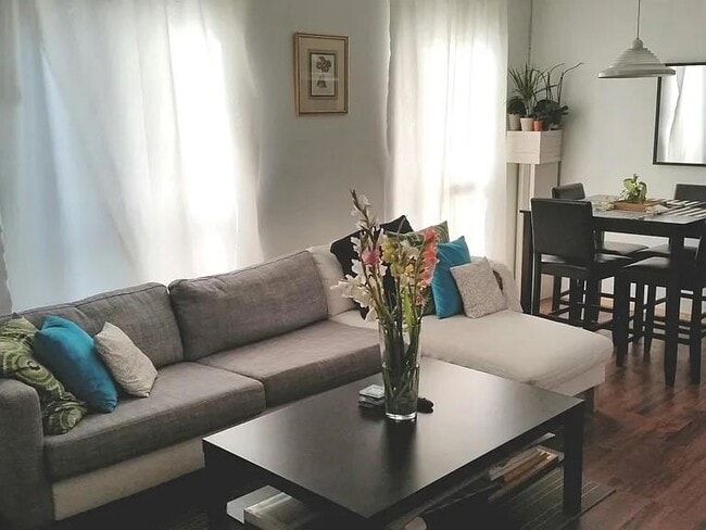 property at 3432 Willowrun Dr