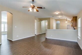 1402 Shamitas Ct in Leander, TX - Building Photo - Building Photo