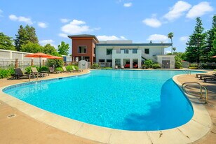 The Parc at Pruneyard in Campbell, CA - Building Photo