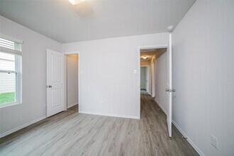 415 Brushback Dr in Huntsville, TX - Building Photo - Building Photo