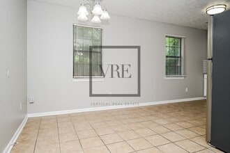 125 Grove Creek Dr in Locust Grove, GA - Building Photo - Building Photo