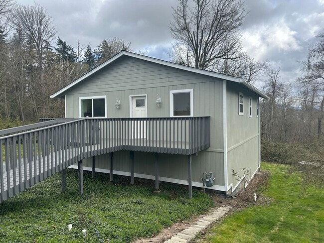 13292 Signe Pl in Mount Vernon, WA - Building Photo - Building Photo