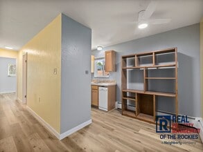 Charming 2 Bed, 1 Bath Condo in Prime Location! in Fort Collins, CO - Building Photo - Building Photo
