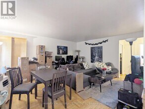 1751-1751 Victoria Park Ave in Toronto, ON - Building Photo - Building Photo