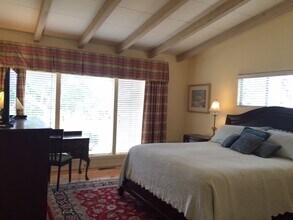 3256 Martin Rd in Carmel By The Sea, CA - Building Photo - Building Photo