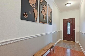 2041 Desco Dr in Austin, TX - Building Photo - Building Photo
