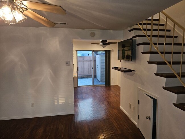 property at 493 S Lincoln Ave