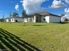 2800 NW 25th Terrace in Cape Coral, FL - Building Photo - Building Photo