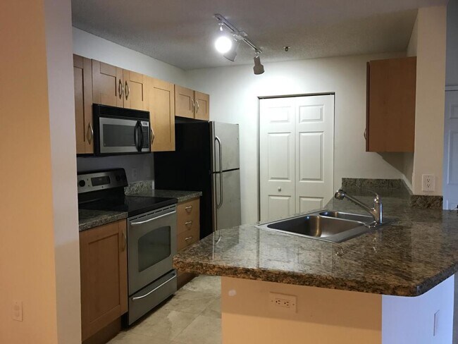 3201 Clint Moore Rd, Unit 206 in Boca Raton, FL - Building Photo - Building Photo