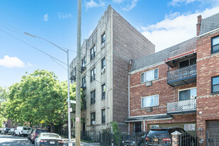 7006 Woodside Ave Apartments