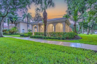 121 Savona Dr in Jupiter, FL - Building Photo - Building Photo