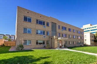 831-861 Cherry in Denver, CO - Building Photo - Building Photo