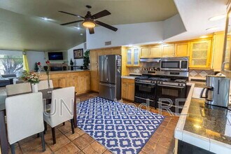 3565 N Manor Rd in Flagstaff, AZ - Building Photo - Building Photo