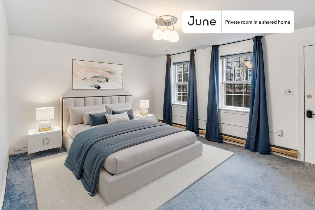 Private bedroom in 7 bed/3.5 bath Home in Washington, DC - Foto de edificio