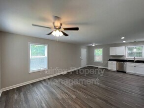 223 N Briggs Ave in Durham, NC - Building Photo - Building Photo