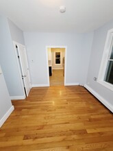 62 Grant Ave, Unit 2R in Jersey City, NJ - Building Photo - Building Photo