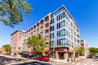 700 Harrison Ave, Unit 305 in Boston, MA - Building Photo - Building Photo