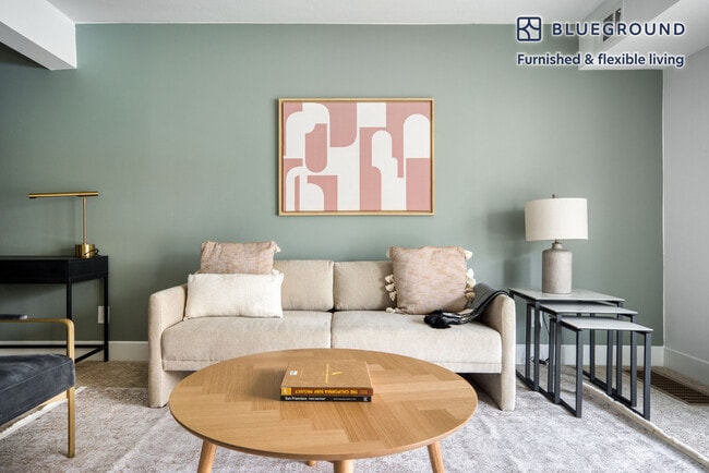 350 Sharon Park Dr in Menlo Park, CA - Building Photo - Building Photo