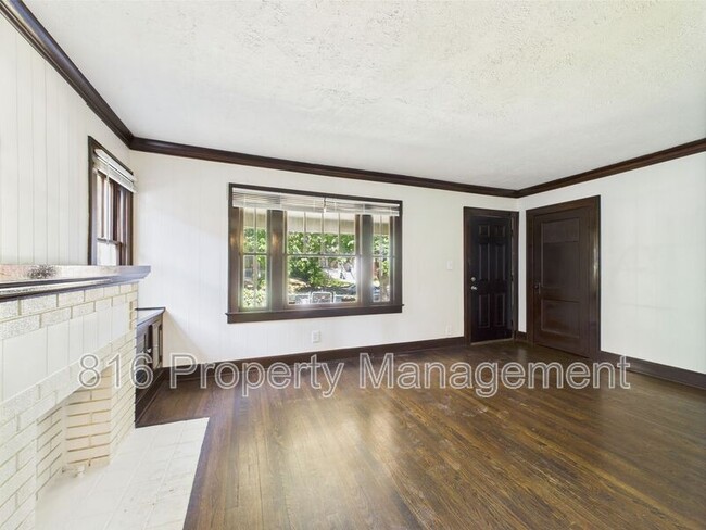 5628 Park Ave in Kansas City, MO - Building Photo - Building Photo