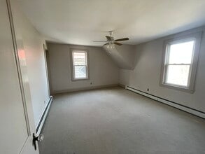 106 Northwood Ave in Johnstown, PA - Foto de edificio - Building Photo