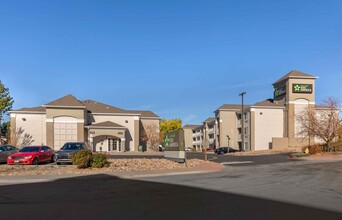Furnished Studio-Denver - Cherry Creek in Glendale, CO - Building Photo - Building Photo