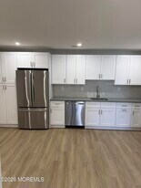 808 Asbury Ave in Asbury Park, NJ - Building Photo