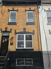 2229 Sigel St in Philadelphia, PA - Building Photo - Building Photo