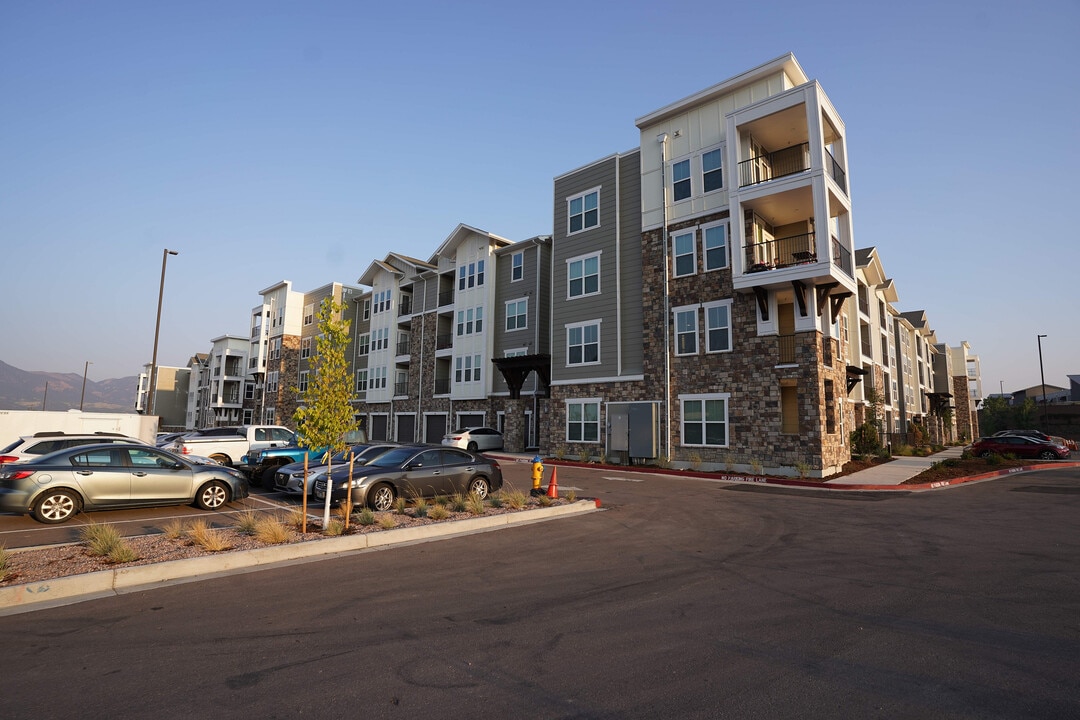 The Citizen on Constitution in Colorado Springs, CO - Foto de edificio