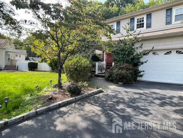 property at 7 Janina Ave