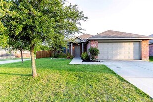 365 Basswood Ln in Melissa, TX - Building Photo