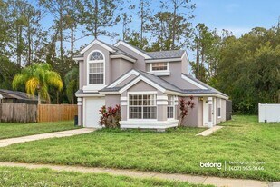 2542 Davenport Cir in Kissimmee, FL - Building Photo